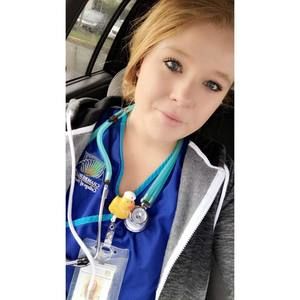 Meet your Posher, Kelly